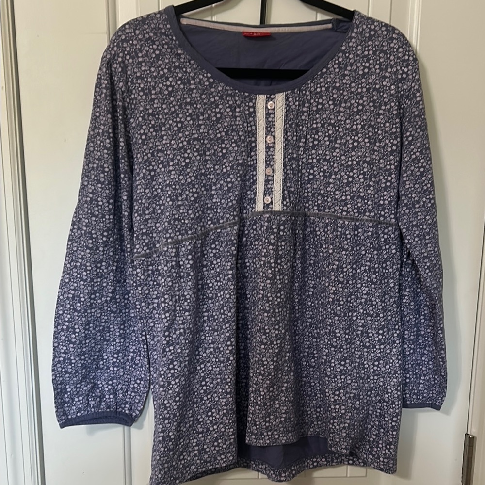 Blue Relaxed 3/4 Sleeve Buttoned Blouse